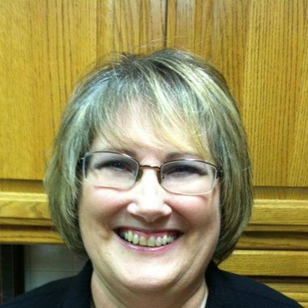 Meet your Posher, Lynette